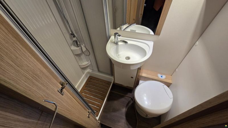 Sunlight A 68 / 6 Plätzer / Hymer-Gruppe