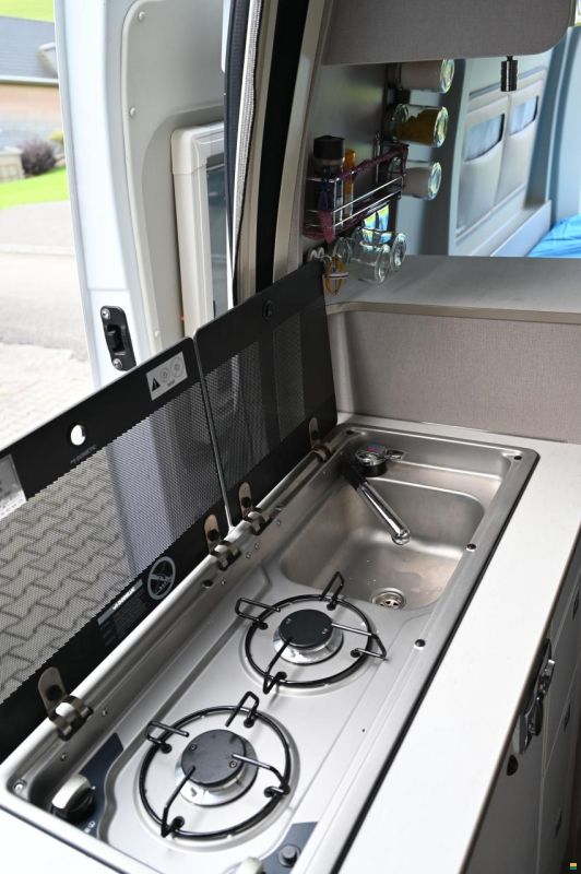 Bürstner Delfin C 621