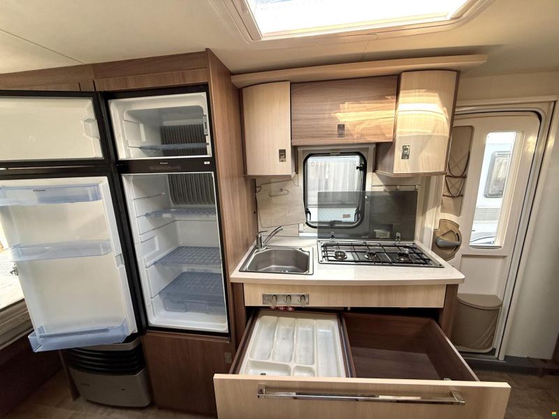 Bürstner Averso Top 500 TK