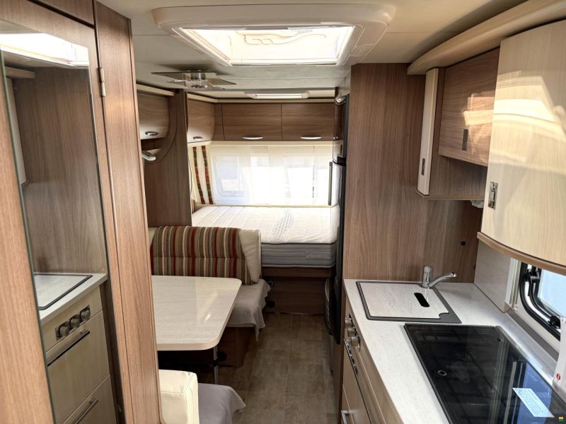 Bürstner Averso Top 500 TK