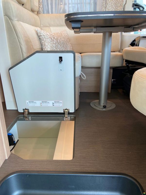 Carthago C-Compactline I 143 LE