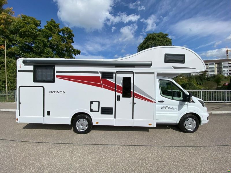 Roller Team Kronos 284 M, Ford 2.0TDCi 165PS Autom.