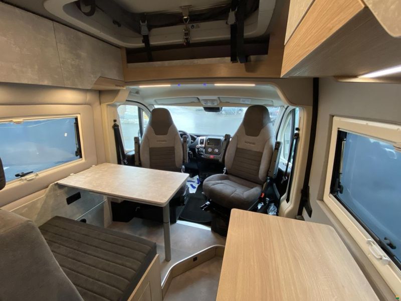 Robeta Womondo Siren