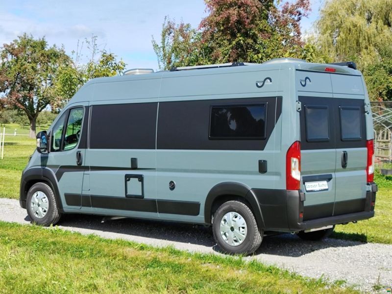 Megamobil Mega Classic 600 Twin Peugeot 180 PS