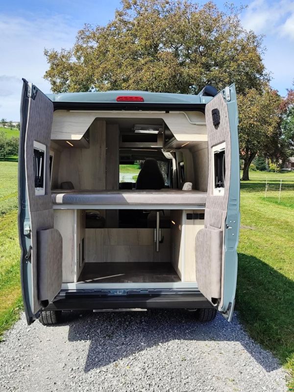 Megamobil Mega Classic 600 Twin Peugeot 180 PS