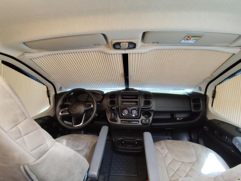 Megamobil Mega Classic 600 Twin Peugeot 180 PS