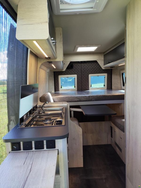 Megamobil Mega Classic 600 Twin Peugeot 180 PS