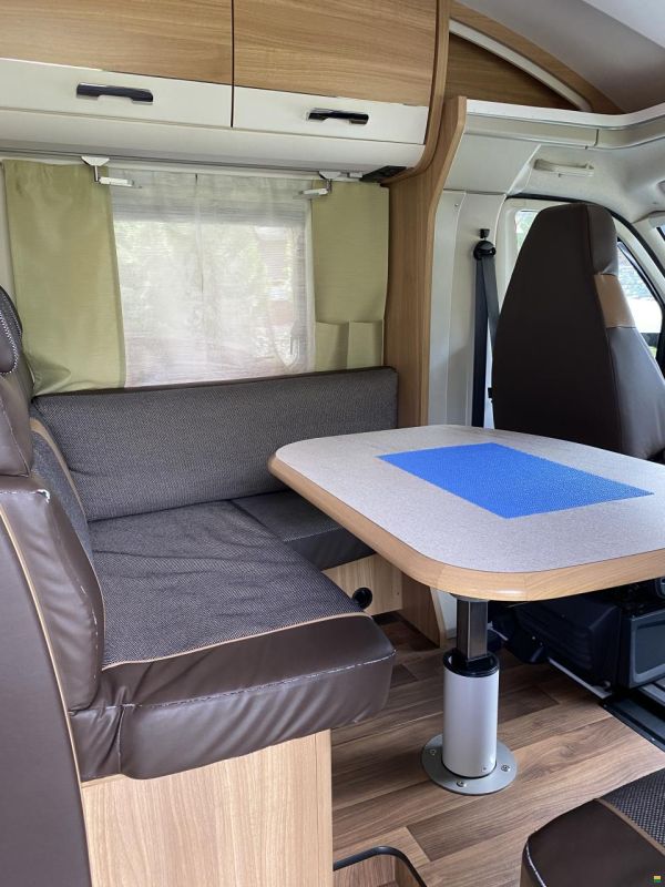 Dethleffs Advantage T6671