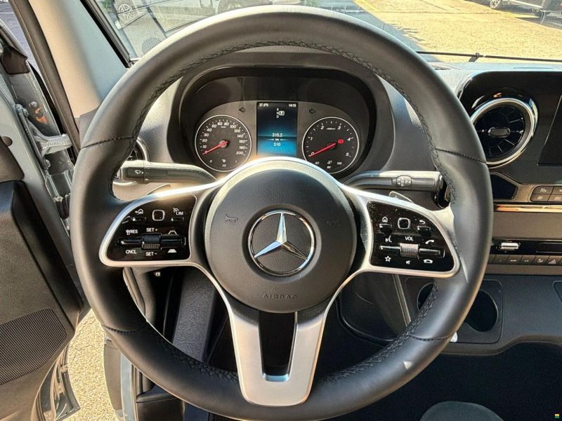 Clever Vans Aventuro 600 Mercedes