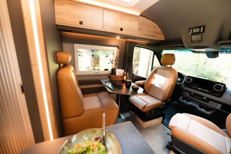 Clever Vans Aventuro 600 Mercedes