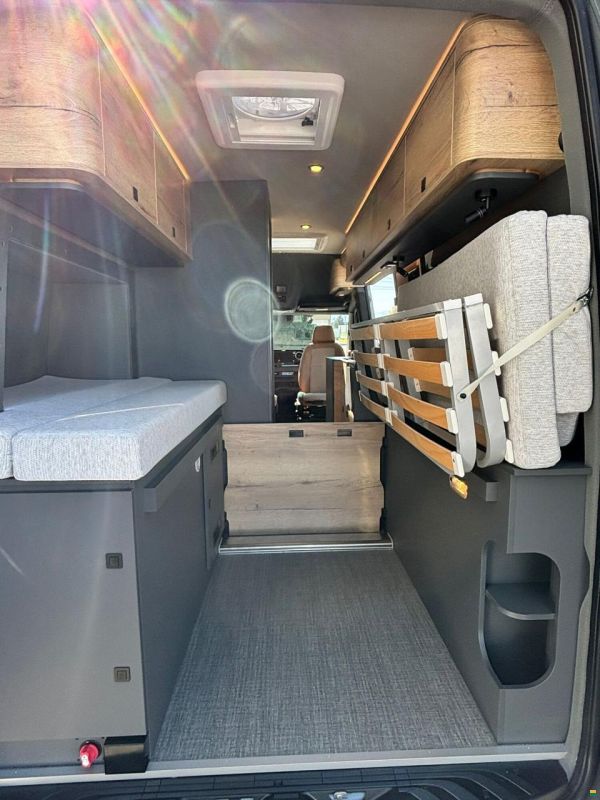 Clever Vans Aventuro 600 Mercedes