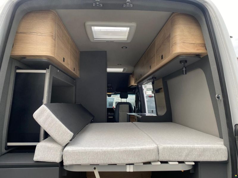Clever Vans Aventuro 600 Mercedes 190 PS