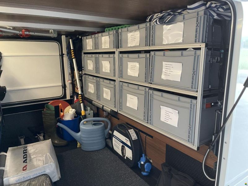 Niesmann-Bischoff Arto 76LE / 3000ccm