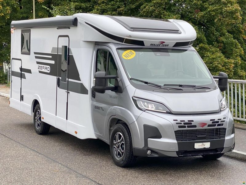 Roller Team Zefiro 266TL, Fiat 2.2MJ 140PS Automat