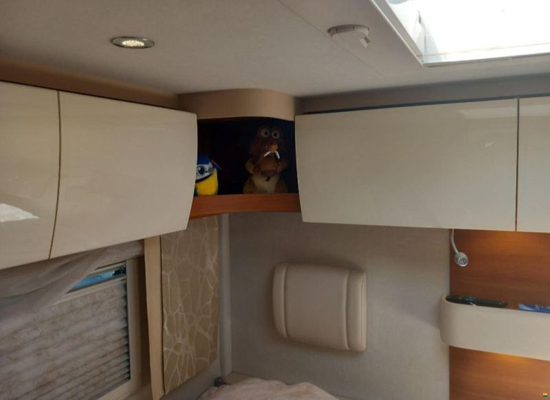 Concorde Carver 844 L Centurion Style