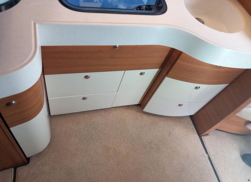 Concorde Carver 844 L Centurion Style