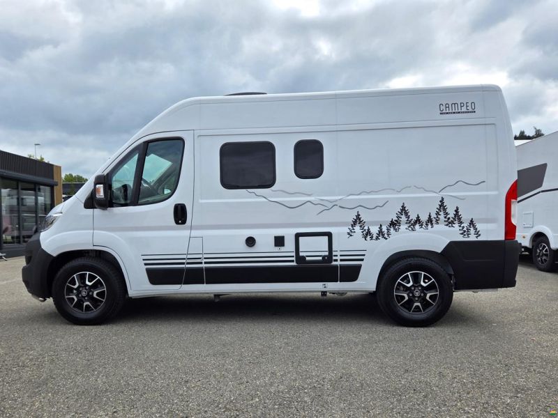 Bürstner Campeo C 540 Black Forest