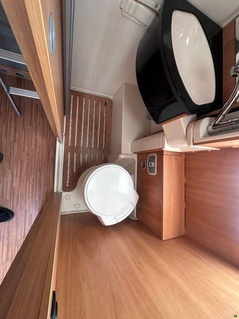 Dethleffs GLOBEBUS I15 Sat - solar