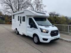 Roller Team Kronos 285 P, Ford 2.0TDCi 170PS Automat Teilintegriert