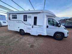 Giottiline Toscan 69GC Premiere Edition 180HP Teilintegriert