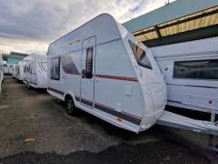 B&uuml;rstner Premio Plus 410 TK Caravane