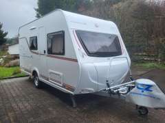 B&uuml;rstner Premio Life 415 TK Wohnwagen
