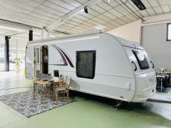 B&uuml;rstner Averso Top 545 Wohnwagen