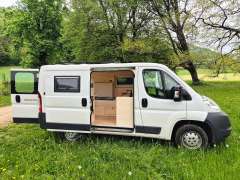 Fiat OFF-GRID Campervan &ndash; Autark & Reiseferti Kastenwagen