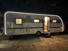 Adria Alpina 663 PT Wohnwagen