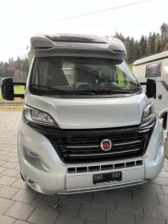 Adria Coral Supreme 670 DL Teilintegriert