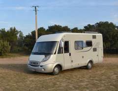 Hymer B524CL Integriert
