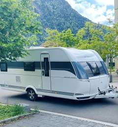 Hobby Excellent Edition 7.5m Caravane