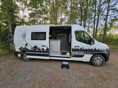 Nissan Fourgon aménagé