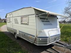 Eriba Nova 532 Caravane