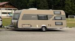 B&uuml;rstner Trecento 560 TK Caravane