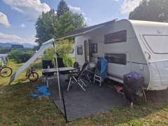 B&uuml;rstner Premio Plus 510 TK Caravane