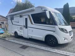 Eura Mobil 695 QB Int. Line Integriert