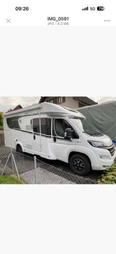 Carado T338 Teilintegriert