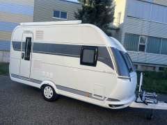 Hobby 400SFE mit Mover Wohnwagen