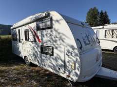 B&uuml;rstner Averso Plus 510TK Caravane