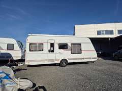 B&uuml;rstner Premio Limited 490TS Caravane