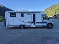 Adria Coral Plus S 670 SL Profilé