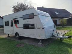 B&uuml;rstner Averso Plus 510TK Caravane