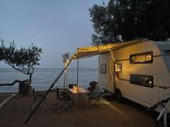 B&uuml;rstner Averso Plus 510 TK Wohnwagen
