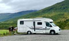 Adria Matrix M680 SP Teilintegriert