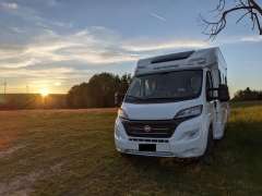 Weinsberg Carasuite 650 MF Teilintegriert