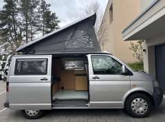 Volkswagen VW T5 mit Aufstalldach Van