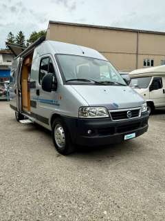Adria Twin - 2 People Kastenwagen