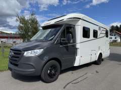 Hymer Tramp S585 partiellement intégré