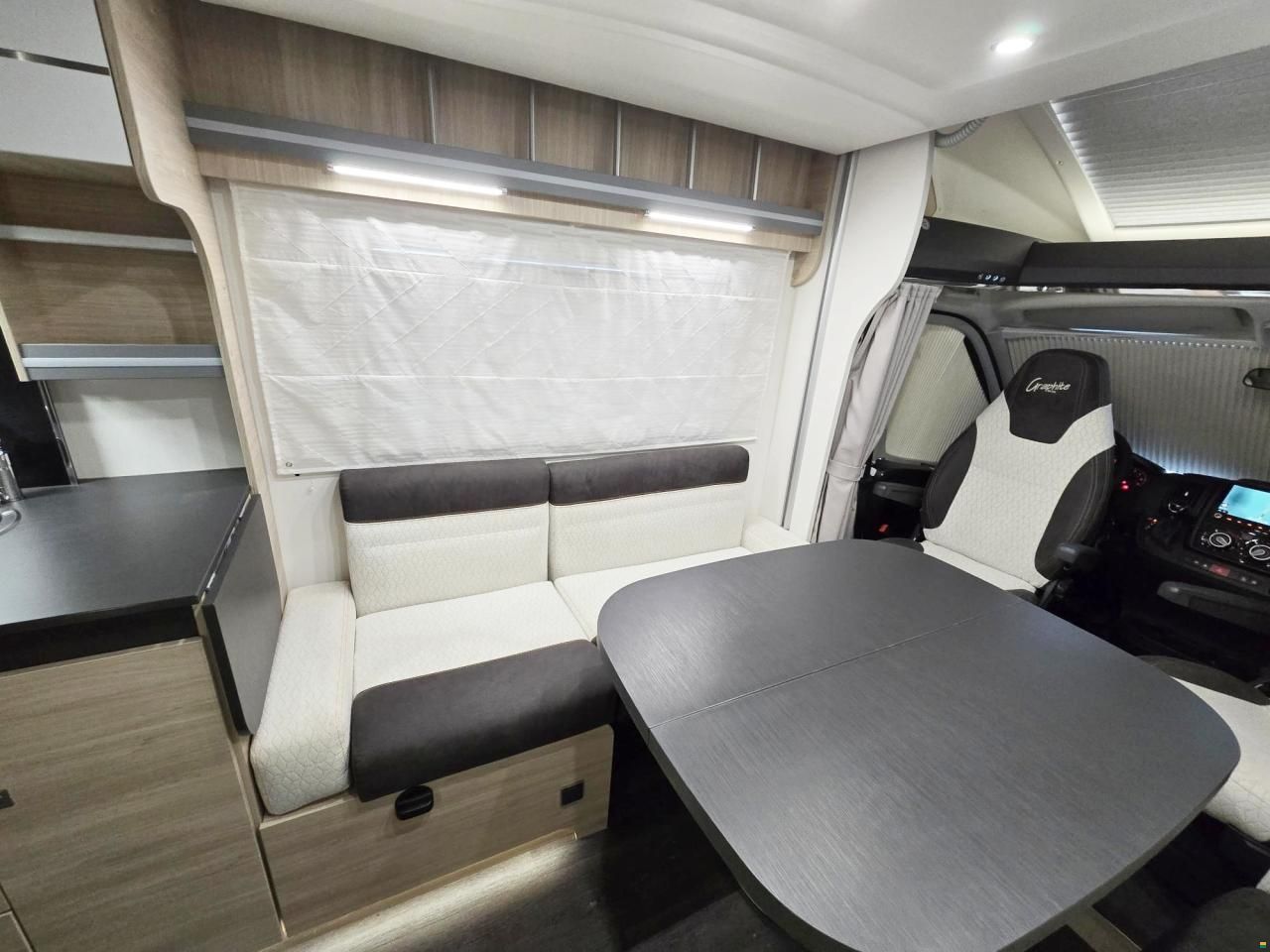 Challenger 260 GRAPHITE EDITION VIP 9-G-AUTOMAT 2.3